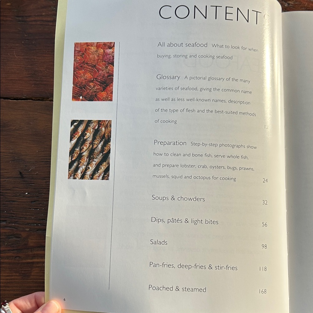 The Essential Seafood Cookbook - Picture 3 of 4